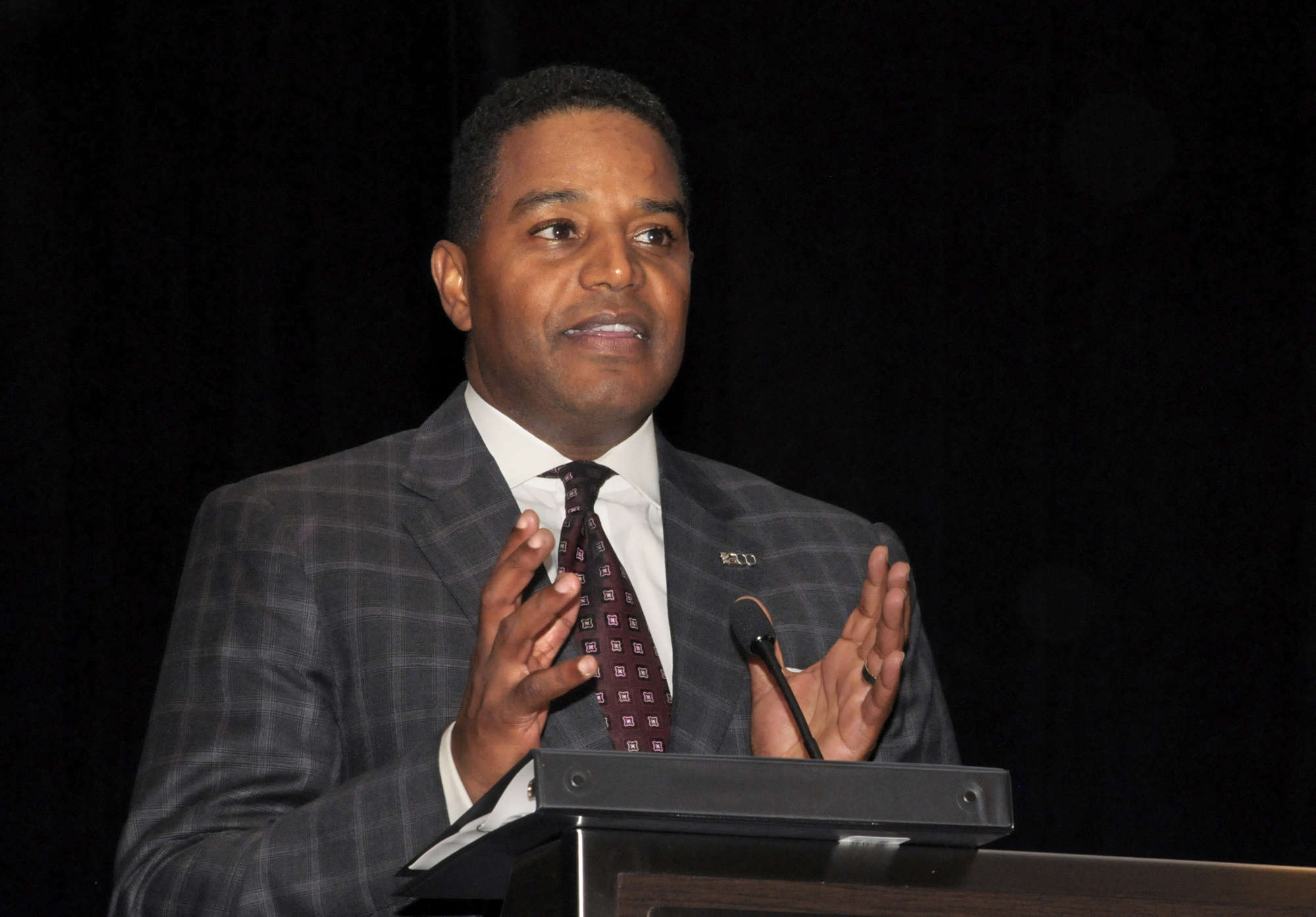 Calvin Butler, Jr., BGE CEO/event honoree (Photo by Studio Z Photography, courtesy Dyslexia Tutoring Program)